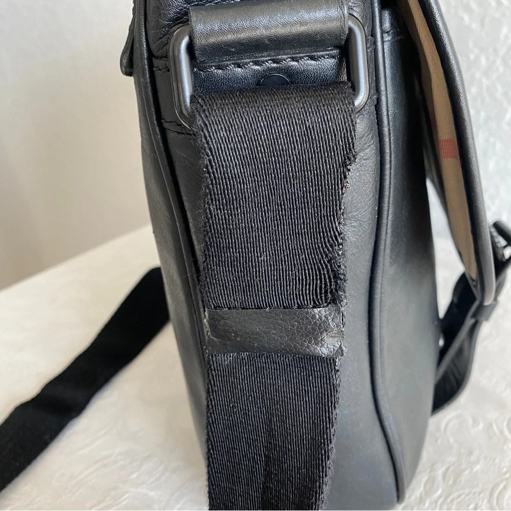 Burberry black leather messenger bag